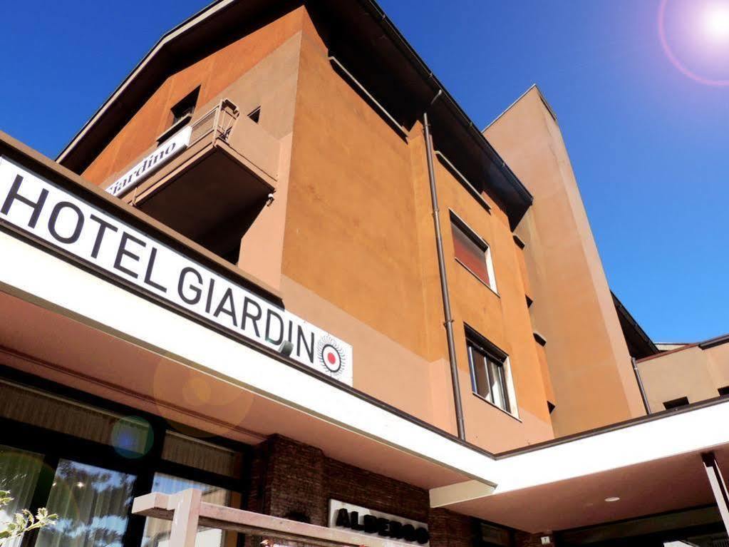 Hotel Giardino Breno Zewnętrze zdjęcie
